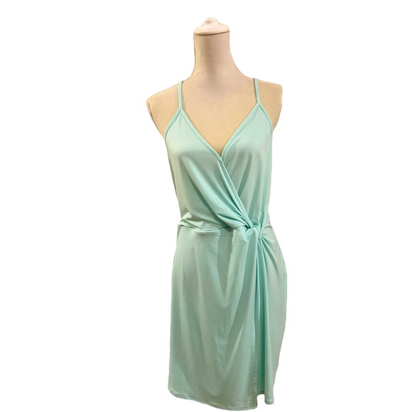 BCBGeneration Women's V-Neck Faux Wrap Knit Dress Size XL NWT - Picture 2 of 11